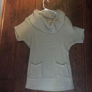 Women’s tan sweater